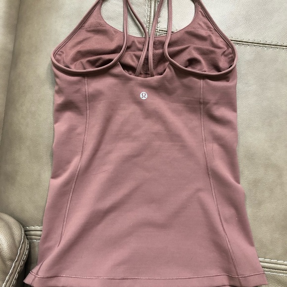Lululemon free to be tank - Picture 4 of 4